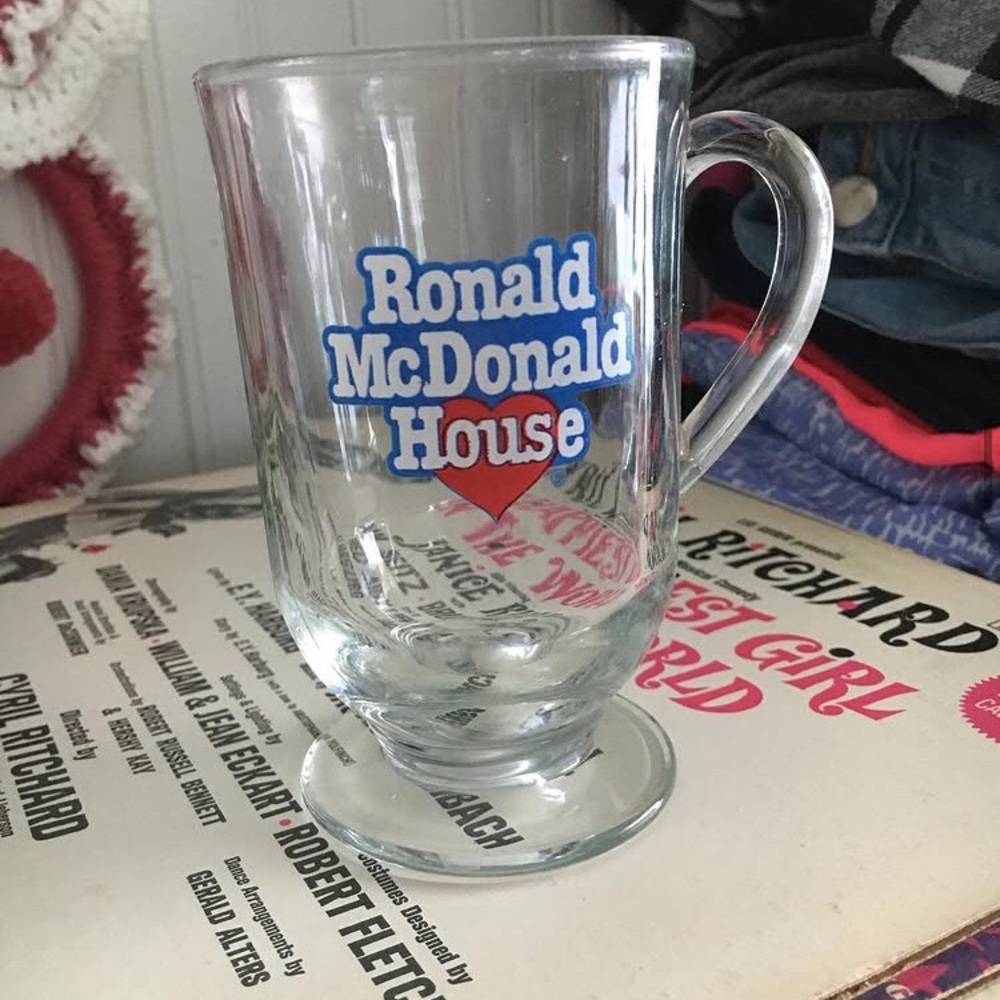 1980 Ronald M C D O N A L D House glass